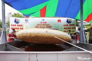 Bí mật đằng sau ‘siêu’ chả mực 200 kg