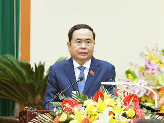 Chủ tịch Quốc hội Trần Thanh Mẫn thăm và làm việc với Đảng ủy - Bộ Tư lệnh Quân khu 9