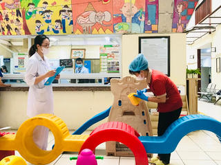 Kiểm soát nhiễm khuẩn bệnh viện: Còn nhiều thách thức