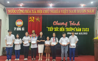 ‘Tiếp sức đến trường’ - Hoạt động thiết thực chào mừng Quốc khánh 2/9