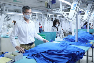 Chuyển đổi vì sản phẩm Việt bền vững: Bài 1: Cú hích tiêu dùng định hình thị trường mới