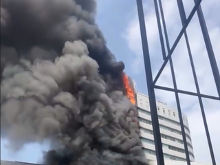 Hà Nội: Cháy tại một tòa nhà trên phố Thái Hà