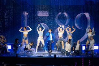 Trung Quân Idol rơi nước mắt khi song ca cùng mẹ trong liveshow '1589'