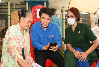 Những mô hình gần dân, lắng nghe dân