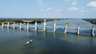 Cống ngăn mặn nghìn tỷ ở miền Tây: Cần 'soi' lại quy trình vận hành