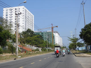 Khi người giàu 'thích được nghèo'