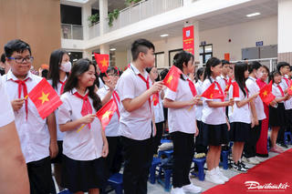 Miễn học phí từ năm 2025 – 2026, phụ huynh vẫn đóng nhiều khoản thu khác