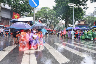 Người dân tham dự diễu binh A80: Đảm bảo an toàn là ưu tiên hàng đầu