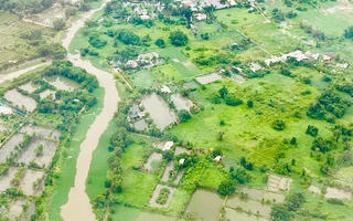 Cơn 'sốt đất' vùng ven Hà Nội: Một huyện có giá đất nền đầu năm tăng 74% nay rao bán cắt lỗ liên tục