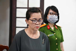 Trộn đậu nành, ngô và phụ gia với cà phê, người phụ nữ bị khởi tố