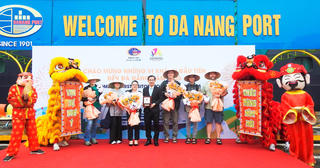 Đà Nẵng đón gần 3.000 du khách đường biển và đường hàng không