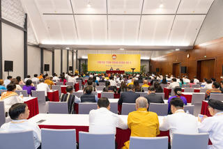 Sôi nổi trước những vấn đề 'nóng'