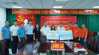 Đoàn công tác Petrovietnam thăm hỏi, hỗ trợ người dân Sơn La và Điện Biên khắc phục hậu quả mưa lũ