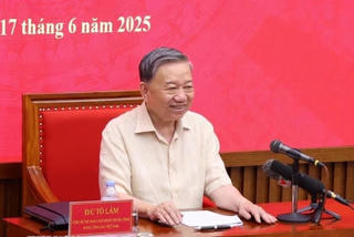 ‘Xây dựng đội ngũ cán bộ đủ năng lực đưa đất nước bước vào kỷ nguyên mới’