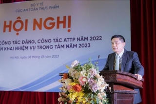 Khởi tố cựu Cục trưởng Cục An toàn thực phẩm Nguyễn Thanh Phong