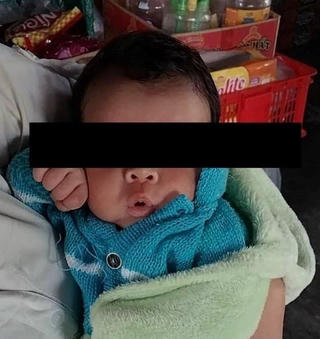 Quảng Nam: Phát hiện bé trai 2 tháng tuổi bị bỏ rơi