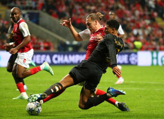 Real Madrid đứng đầu bảng C UEFA Champions League