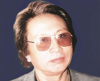 'Cỏ non Thành cổ, một màu xanh non tơ…'
