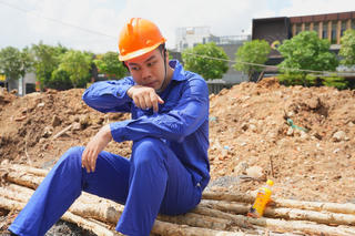 Sự nỗ lực đằng sau những công trường rực rỡ