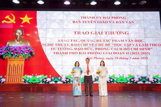Hải Phòng: Trao giải 30 tác phẩm văn học, báo chí về học tập và làm theo Bác