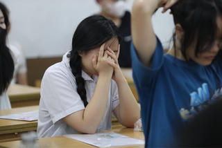 Trượt tất cả các nguyện vọng xét tuyển, thí sinh thi lại vào năm 2025 thế nào?