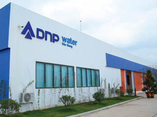 DNP Holding bị xử phạt và truy thu thuế