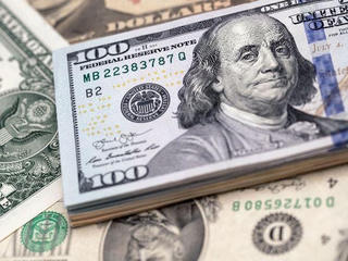 Ngày 21/4: Tỷ giá USD thế giới lao dốc