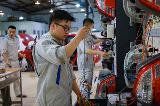 Những ngành nghề nào thuộc nhóm độc hại, nguy hiểm?