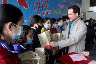 Giành 500 tỷ đồng tặng quà Tết cho đoàn viên, người lao động trong dịp Tết Quý Mão 2023