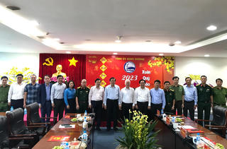 Trưởng Ban Nội chính Trung ương Phan Đình Trạc thăm và chúc Tết tại tỉnh Bình Dương