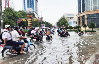 Đồng bằng sông Cửu Long: Đối diện với đợt triều cường cuối năm