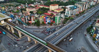 Kết luận của Bộ Chính trị về xây dựng kết cấu hạ tầng đồng bộ