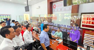 Lãnh đạo UBND TP Hồ Chí Minh kiểm tra tình hình hoạt động tại đơn vị cơ sở