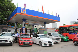 Giá xăng giảm 3.000 đồng/lít từ 0h ngày 11-7