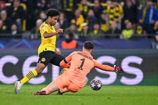 Dortmund bất ngờ đánh gục Chelsea ở vòng 1/8 Champions League