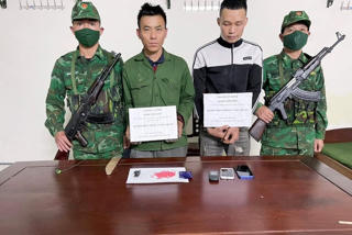 Bộ đội biên phòng bắt 4 người vận chuyển ma túy