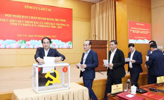 Lào Cai tổ chức hội nghị về công tác cán bộ