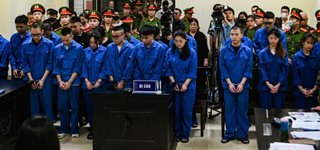 Xét xử các 'quái xế' tông tử vong cô gái chờ đèn đỏ