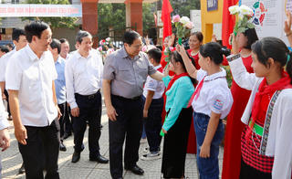 Thủ tướng yêu cầu công khai các khoản thu đầu năm học mới
