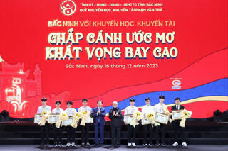 Tổ chức chương trình 'Bắc Ninh với khuyến học, khuyến tài' năm 2023