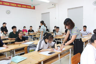 Hoà Bình: Sẽ kiểm tra đột xuất việc thu, chi nguồn do phụ huynh đóng