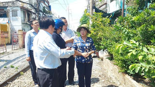 TP.Hồ Chí Minh: Mặt trận giám sát thực hiện Cuộc vận động Người dân không xả rác ra đường
