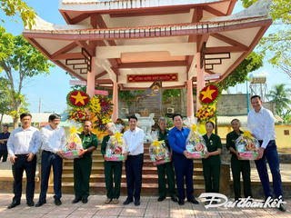 Trưởng Ban Tuyên giáo Trung ương tham dự các hoạt động đền ơn đáp nghĩa tại Tây Ninh