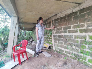 Sông Bồ sạt lở, dân lo lắng