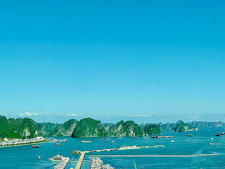 Khách quốc tế đến Việt Nam tăng 51%