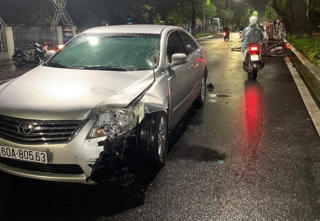 Huế: Ô tô va chạm với xe máy, người đàn ông tử vong thương tâm