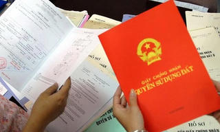 Đắk Nông: Khởi tố 2 đối tượng 'Đưa hối lộ' làm nhanh giấy chứng nhận quyền sử dụng đất  