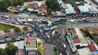 Long Khánh (Đồng Nai): Gia tăng tắc nghẽn giao thông