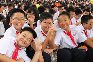 Tháng 10 sẽ trưng cầu ý kiến xã hội về chương trình môn học