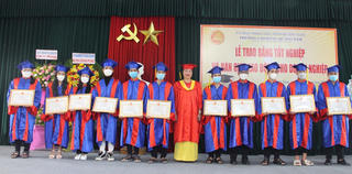 Trường CĐ Quảng Nam bàn giao sinh viên tốt nghiệp cho nhiều doanh nghiệp
